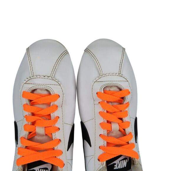 Nike Shoes Womens 7 Sneakers Classic Cortez Lifestyle White Black Leather Retro - Picture 8 of 13